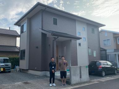 大満足です！私の家族が遊びに来た時、「全然違う家みたい！新築やん！」とほめてもらえました！